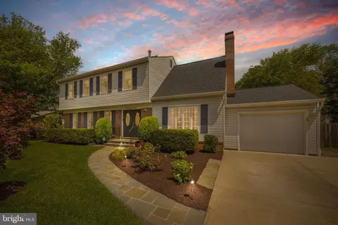 Exterior - 7808 Braemar Way, Springfield, VA 22153 photo 3 of 9