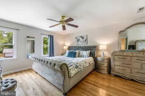 Bedroom - 7808 Braemar Way, Springfield, VA 22153 photo 1 of 8