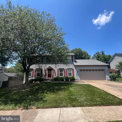 2616 Thomas Young Ln, Herndon, VA 20171