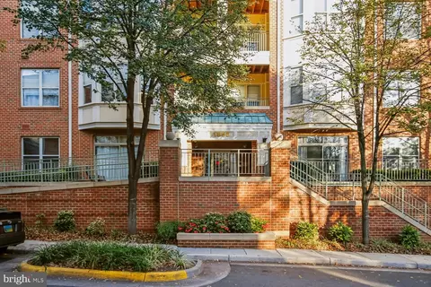 1855 Stratford Park Pl #103, Reston, VA 20190