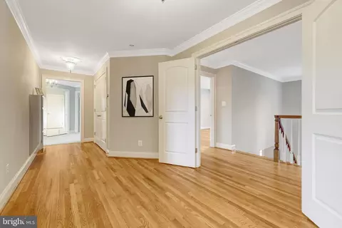 Entry Way - 6700 Norview Ct, Springfield, VA 22152 photo 2 of 4