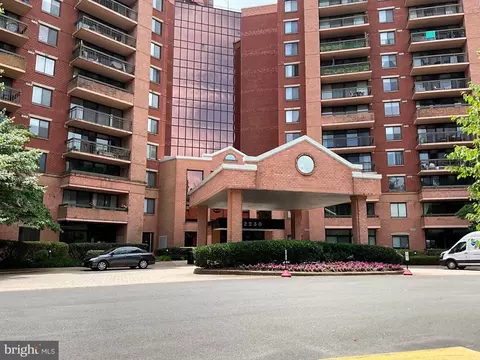 2230 George C Marshall Dr #313, Falls Church, VA 22043