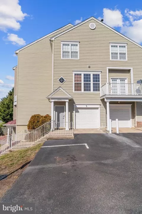 6339 C Eagle Ridge Ln #51, Alexandria, VA 22312
