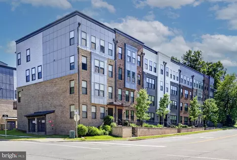 4053 Legato Rd #80, Fairfax, VA 22033