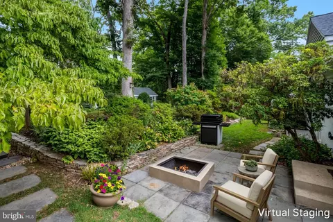 Exterior - 7623 Mendota Pl, Springfield, VA 22150 photo 10 of 23