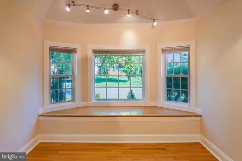Other - 5409 Easton Dr, Springfield, VA 22151 photo 3 of 12