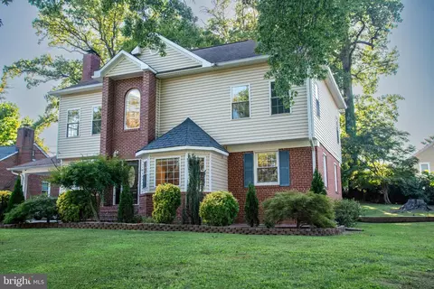 Exterior - 5409 Easton Dr, Springfield, VA 22151 photo 9 of 9