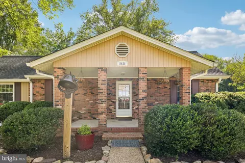 8420 Leaf Rd, Alexandria, VA 22309