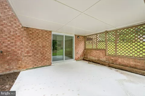 Exterior - 8624 Parliament Dr, Springfield, VA 22151 photo 7 of 13