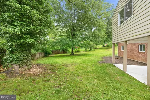 Exterior - 8624 Parliament Dr, Springfield, VA 22151 photo 9 of 13