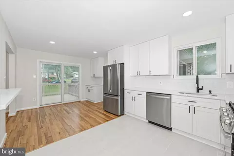 Other - 8624 Parliament Dr, Springfield, VA 22151 photo 4 of 21