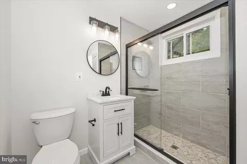 Bath - 8624 Parliament Dr, Springfield, VA 22151 photo 1 of 3