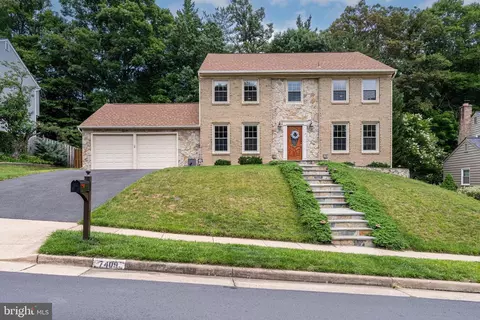 7409 Shady Palm Dr, Springfield, VA 22153