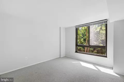 Bedroom - 1808 Old Meadow Rd #503, Mclean, VA 22102 photo 1 of 2
