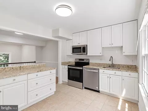 Kitchen - 8398 Uxbridge Ct, Springfield, VA 22151 photo 2 of 4