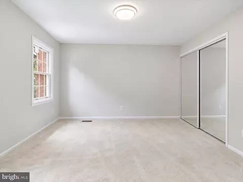 Bedroom - 8398 Uxbridge Ct, Springfield, VA 22151 photo 2 of 5