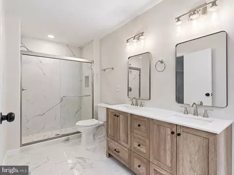 Bath - 8398 Uxbridge Ct, Springfield, VA 22151 photo 1 of 2
