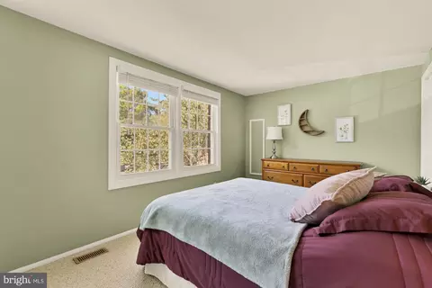 Bedroom - 8100 Loving Forest Ct, Springfield, VA 22153 photo 1 of 3