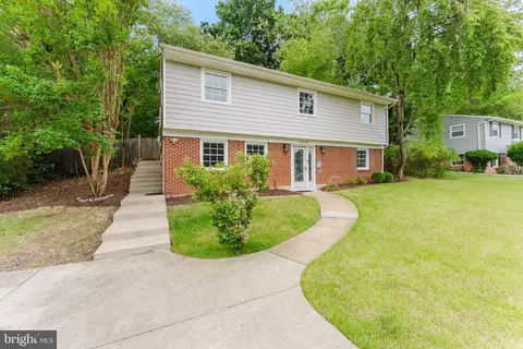 4508 Tipton Ln, Alexandria, VA 22310