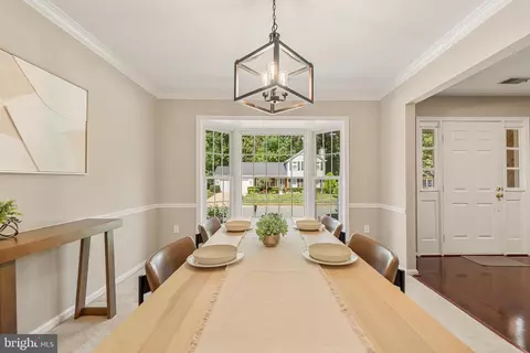 Dining - 6552 Raftelis Rd, Burke, VA 22015 photo 4 of 5