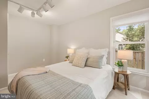 Bedroom - 6552 Raftelis Rd, Burke, VA 22015 photo 1 of 9