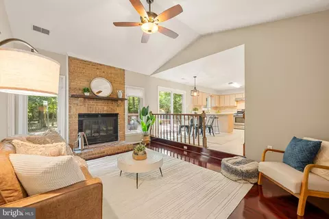 Living - 6552 Raftelis Rd, Burke, VA 22015 photo 1 of 7