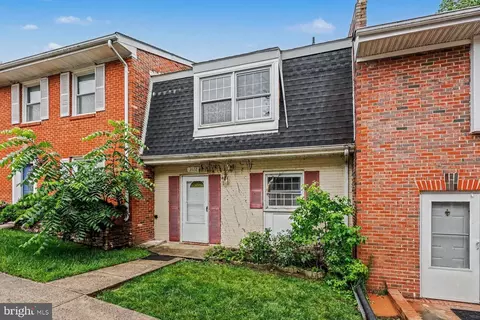 3118 Brosar Ct, Alexandria, VA 22306