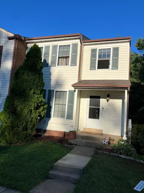 2829 Grovemore Ln, Vienna, VA 22180