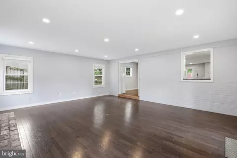 5419 Charlottesville Rd, Springfield, VA 22151 photo 13