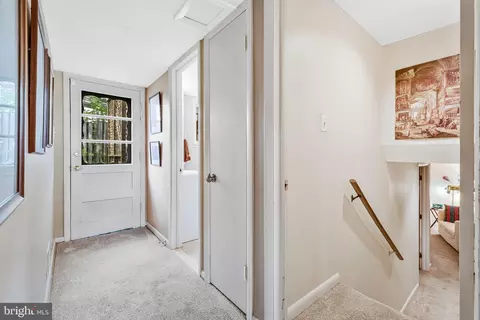 Entry Way - 1712 Birch Rd, Mclean, VA 22101 photo 6 of 6