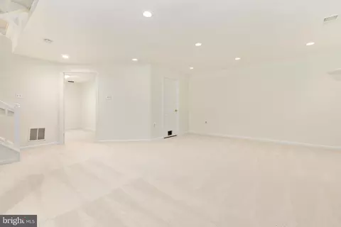 Other - 11980 Sentinel Point Ct, Reston, VA 20191 photo 24 of 56