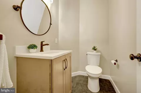 1982 Logan Manor Dr, Reston, VA 20190 photo 19