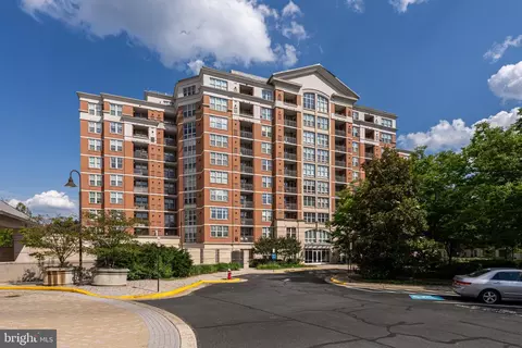 11760 Sunrise Valley Dr #1008, Reston, VA 20191