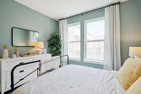 Bedroom - 14980 Deco Cir, Chantilly, VA 20151 photo 5 of 5