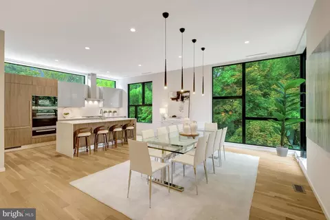 Dining - 7815 Old Falls Rd, Mclean, VA 22102 photo 2 of 5