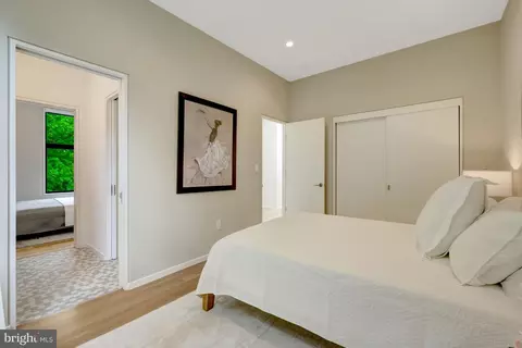 Bedroom - 7815 Old Falls Rd, Mclean, VA 22102 photo 7 of 11