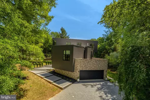 Other - 7815 Old Falls Rd, Mclean, VA 22102 photo 17 of 48