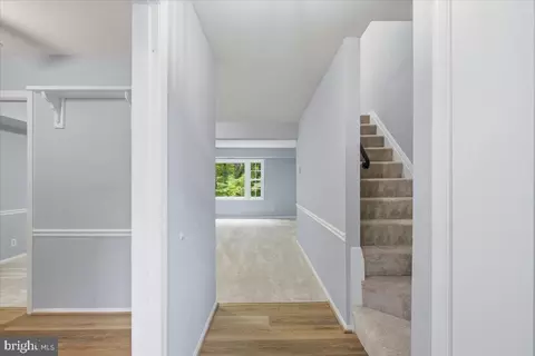 Entry Way - 7674 Tiverton Dr, Springfield, VA 22152 photo 1 of 3