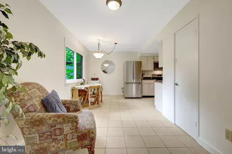 Dining - 2231 Wheelwright Ct, Reston, VA 20191 photo 1 of 4