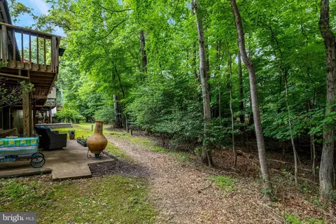 Exterior - 2231 Wheelwright Ct, Reston, VA 20191 photo 5 of 7