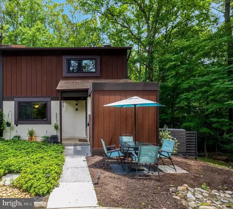 Exterior - 2231 Wheelwright Ct, Reston, VA 20191 photo 1 of 7