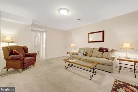 Living - 2231 Wheelwright Ct, Reston, VA 20191 photo 1 of 1