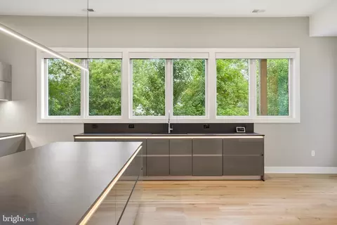 Kitchen - 1459 Dewberry Ct, Mclean, VA 22101 photo 4 of 7