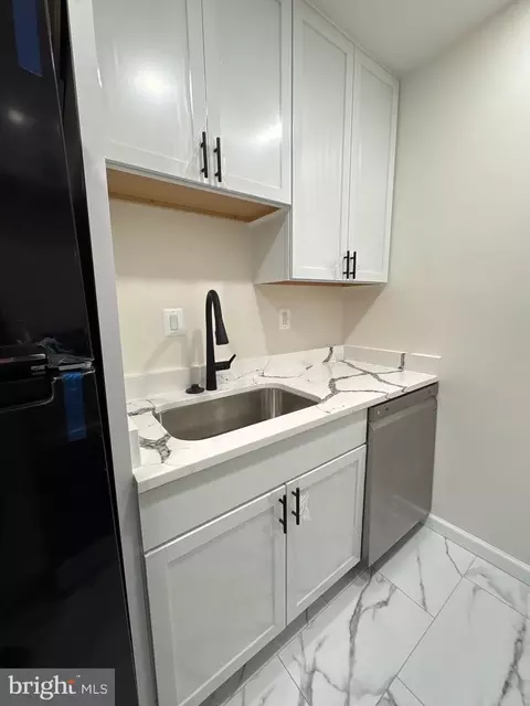 Kitchen - 7094 Spring Garden Dr #202, Springfield, VA 22150 photo 2 of 3