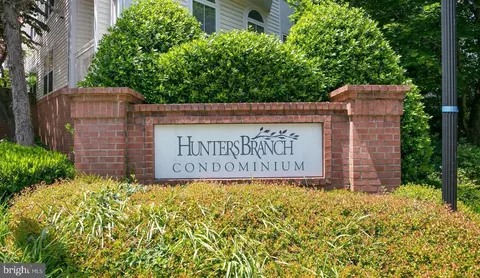 2931 Deer Hollow Way #208, Fairfax, VA 22031