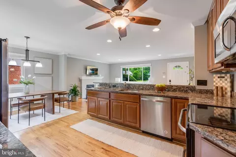 7504 Nancemond St, Springfield, VA 22150 photo 17