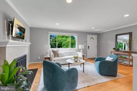 7504 Nancemond St, Springfield, VA 22150 photo 8