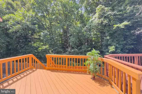Exterior - 8434 Springfield Oaks Dr, Springfield, VA 22153 photo 2 of 11