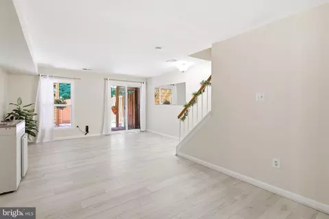 Living - 8434 Springfield Oaks Dr, Springfield, VA 22153 photo 10 of 12