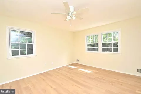 Bedroom - 7215 Willow Oak Pl, Springfield, VA 22153 photo 4 of 5
